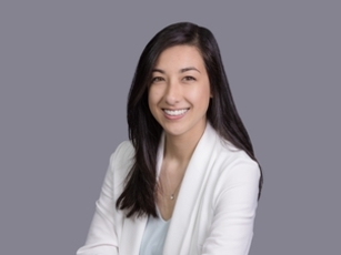 headshot for mikaela arroyo