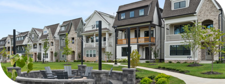 homes in a neighborhood 
